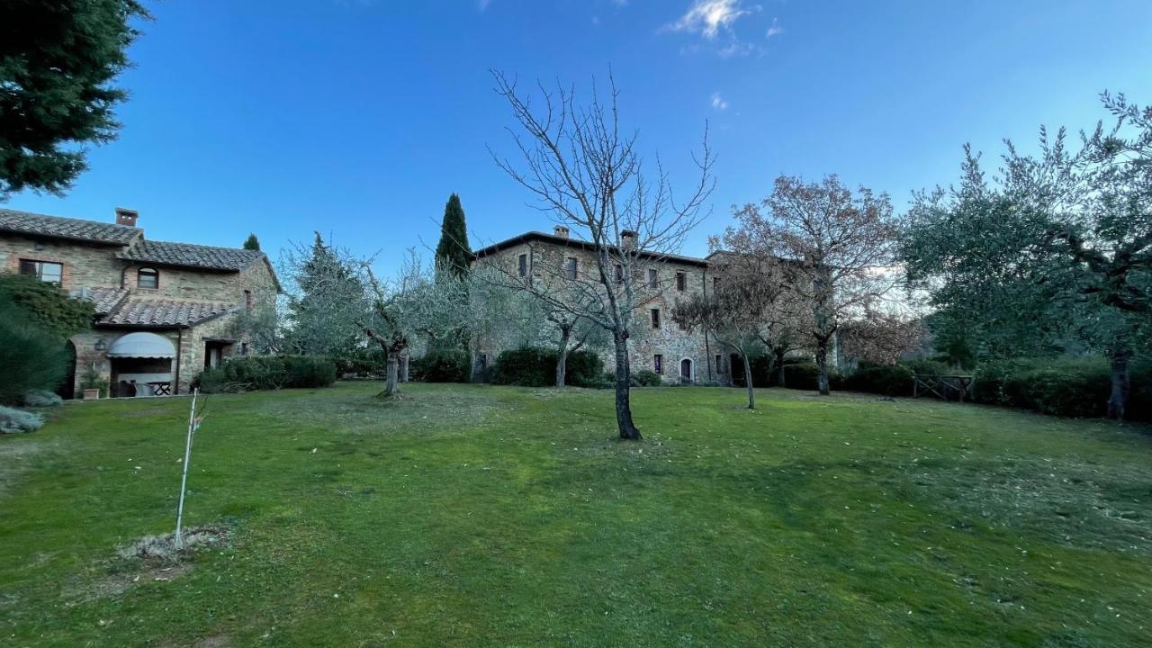 Апартаменты Castello Di Gaiche Collebaldo Экстерьер фото